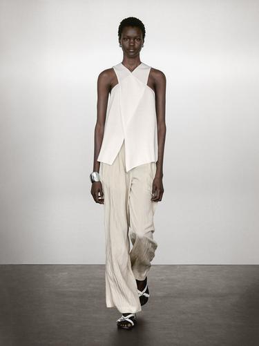 Top punto halter cruzado algodón - Blanco de Zara - Imagen 0