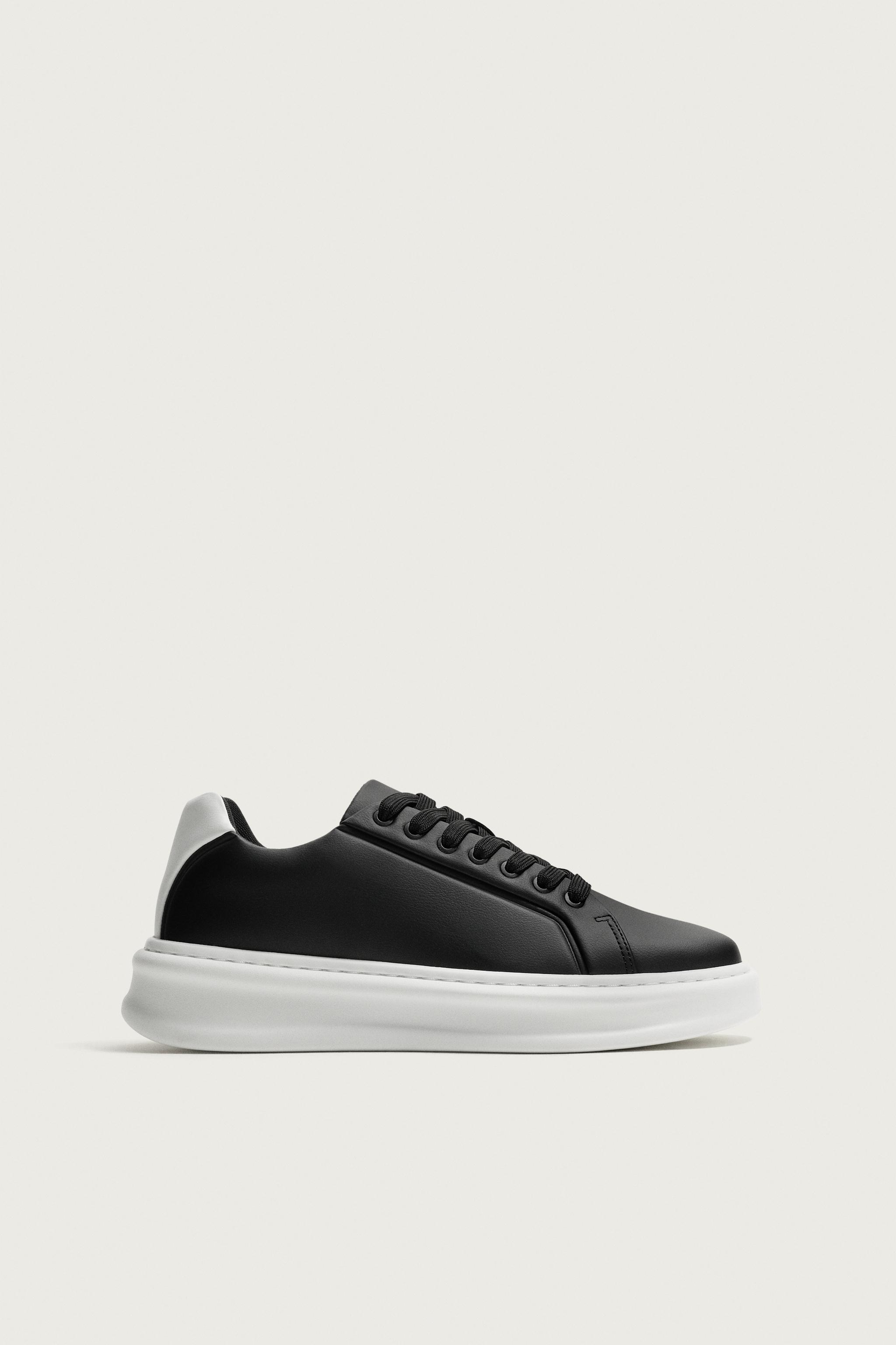HEEL DETAIL SNEAKERS — Black