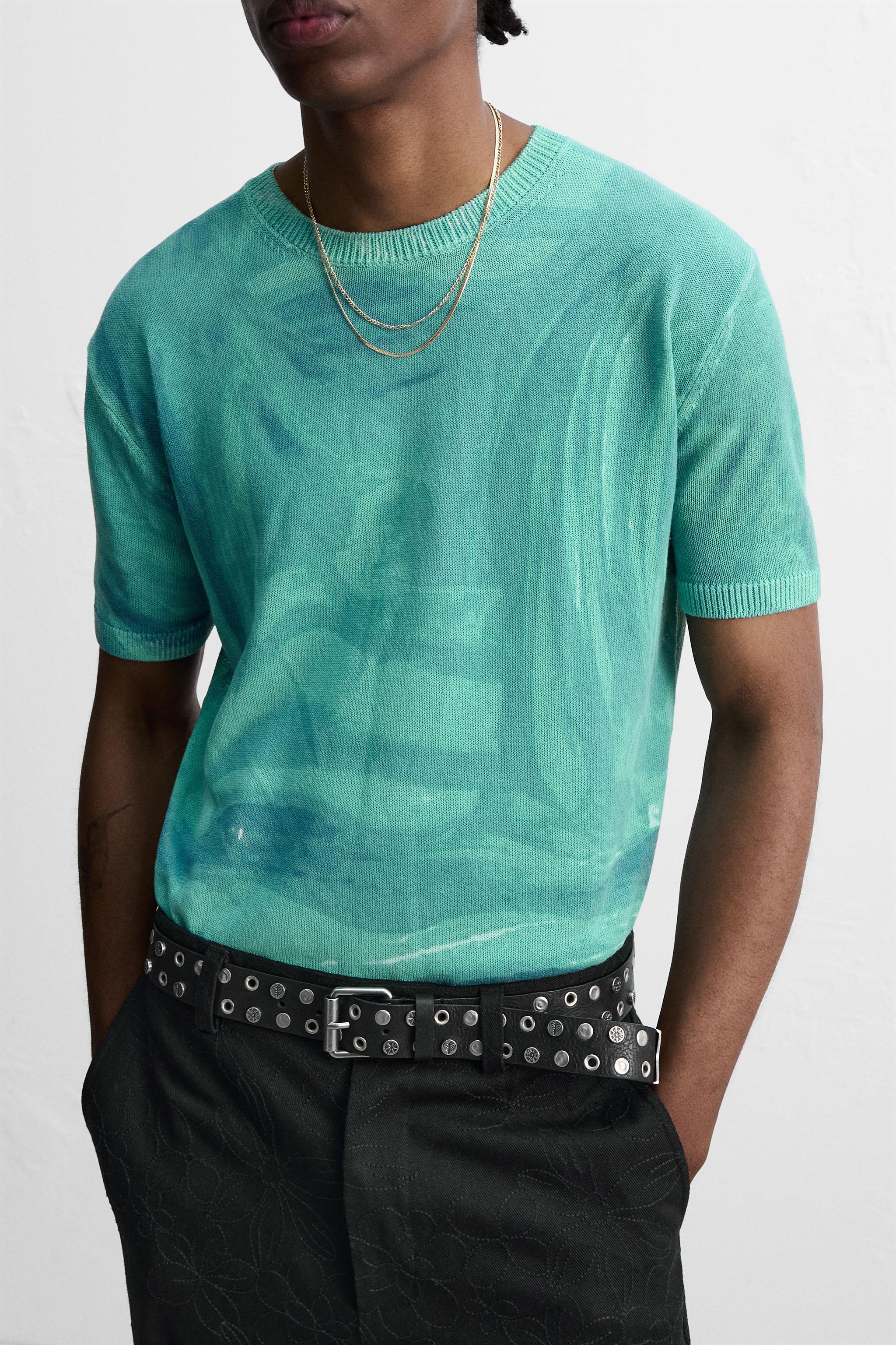 GRAPHIC PRINT KNIT T-SHIRT © OTIS KWAME KYE QUAICOE