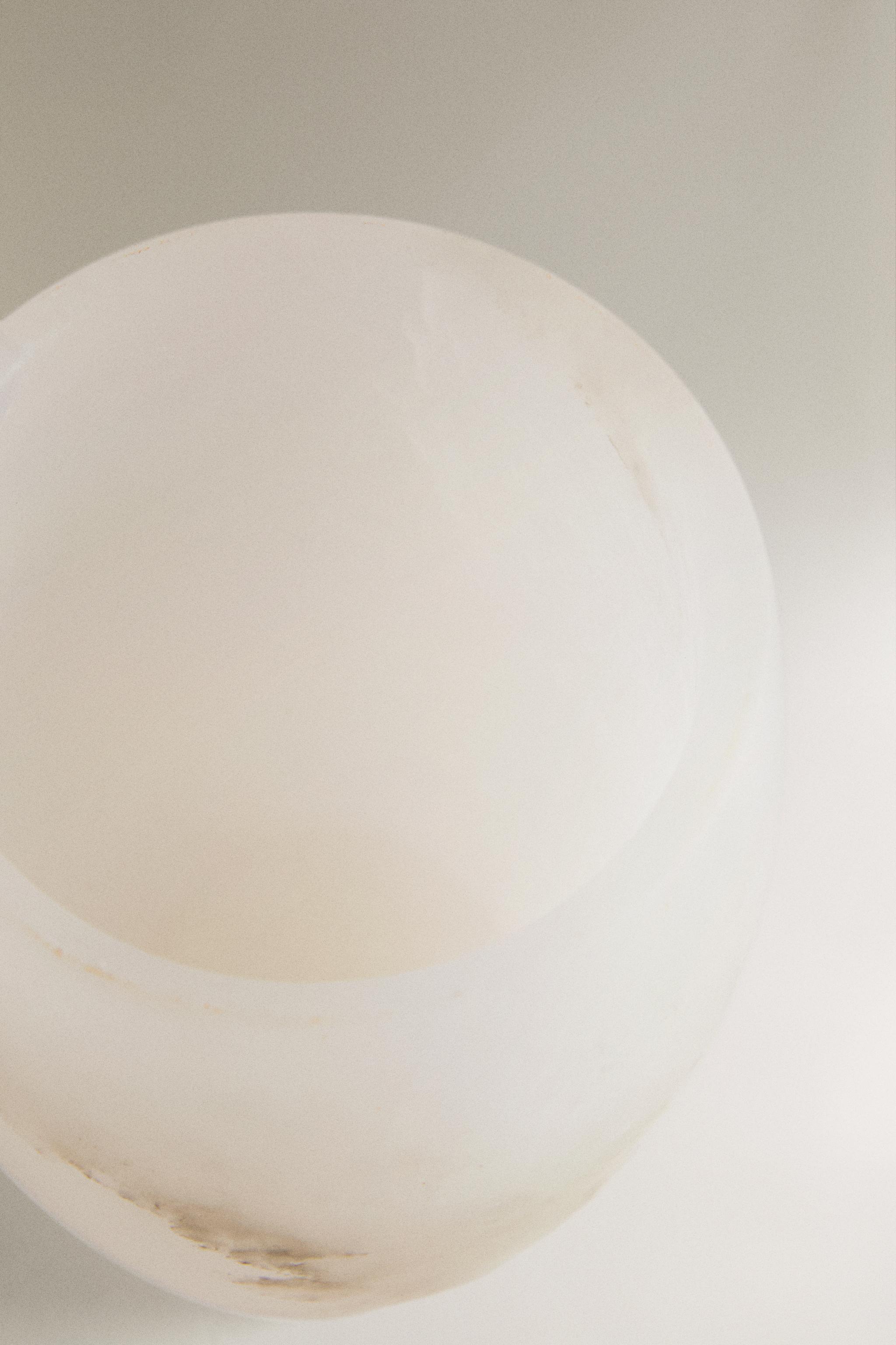 ALABASTER TOOTHBRUSH TUMBLER