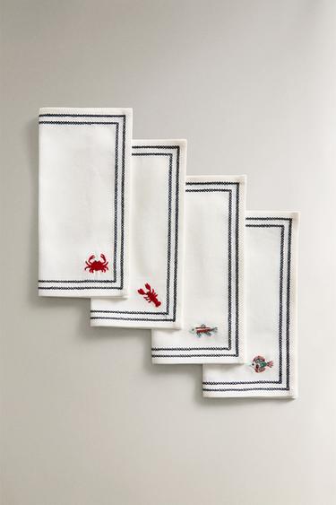 SET TOVAGLIOLI RICAMO MARINO (SET DA 4) - Bianco / Rosso di Zara - Immagine 0