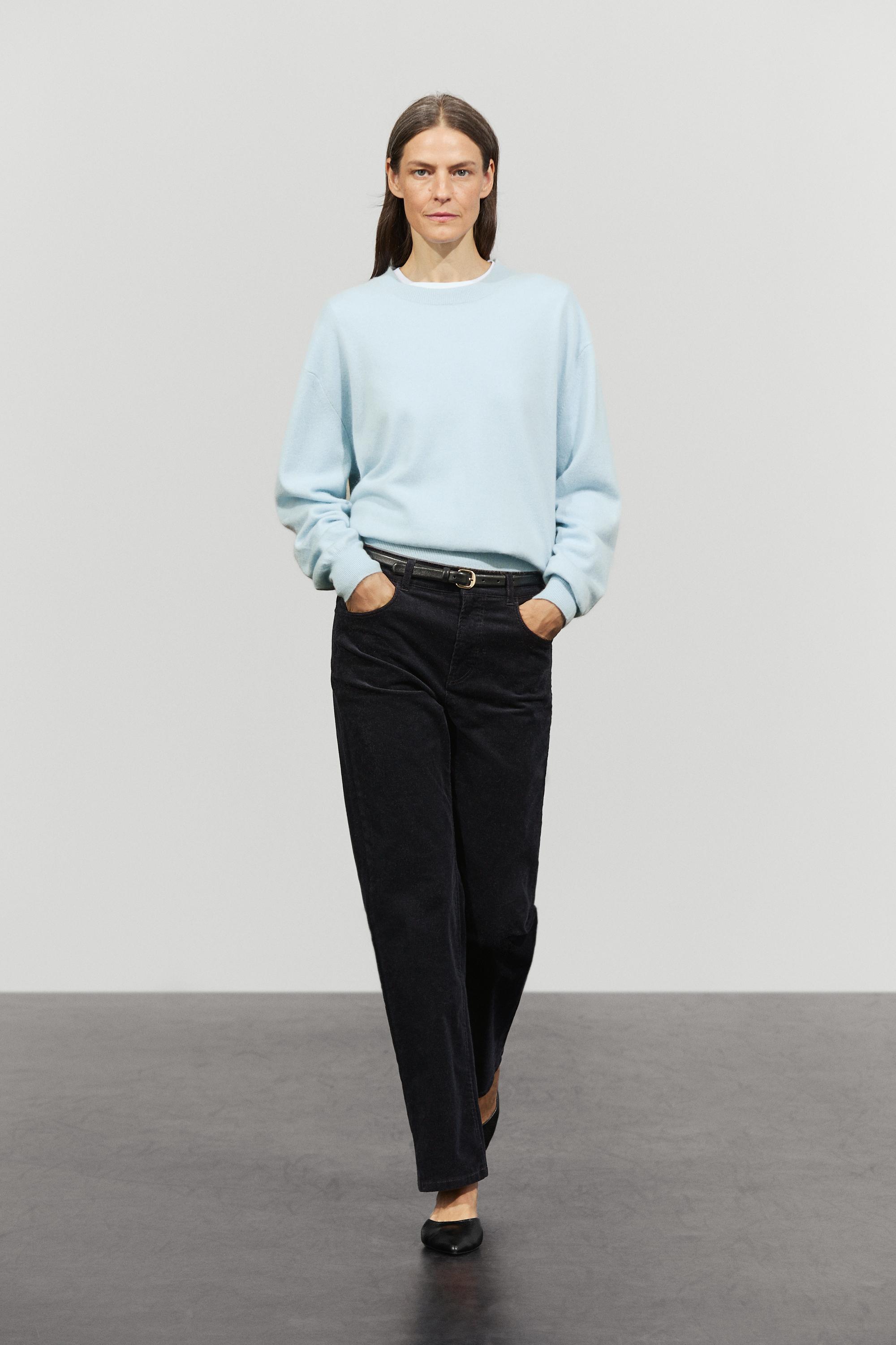 100% cashmere long sleeve sweater