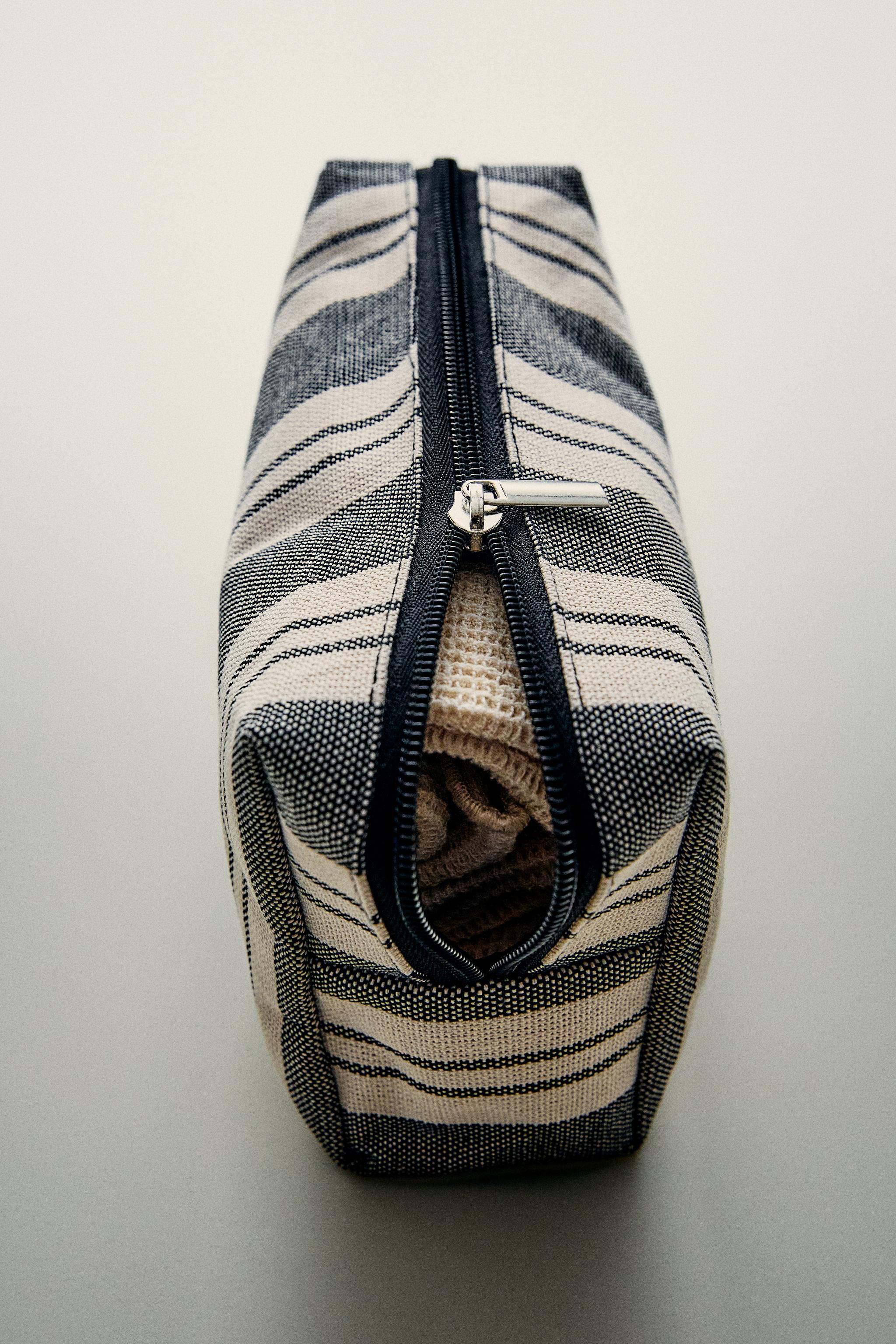 STRIPED WATERPROOF COTTON MAKEUP BAG