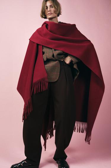 ZW COLLECTION CAPA SE SMĚSÍ VLNY A TŘÁSNĚMI - Tmavě červená od Zara