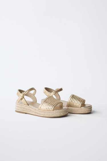 SANDALES EN JUTE - Or de Zara - Image 1
