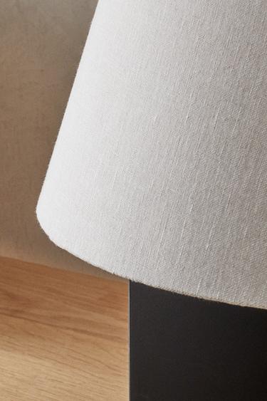 TABLE LAMP 01 - Negro de Zara