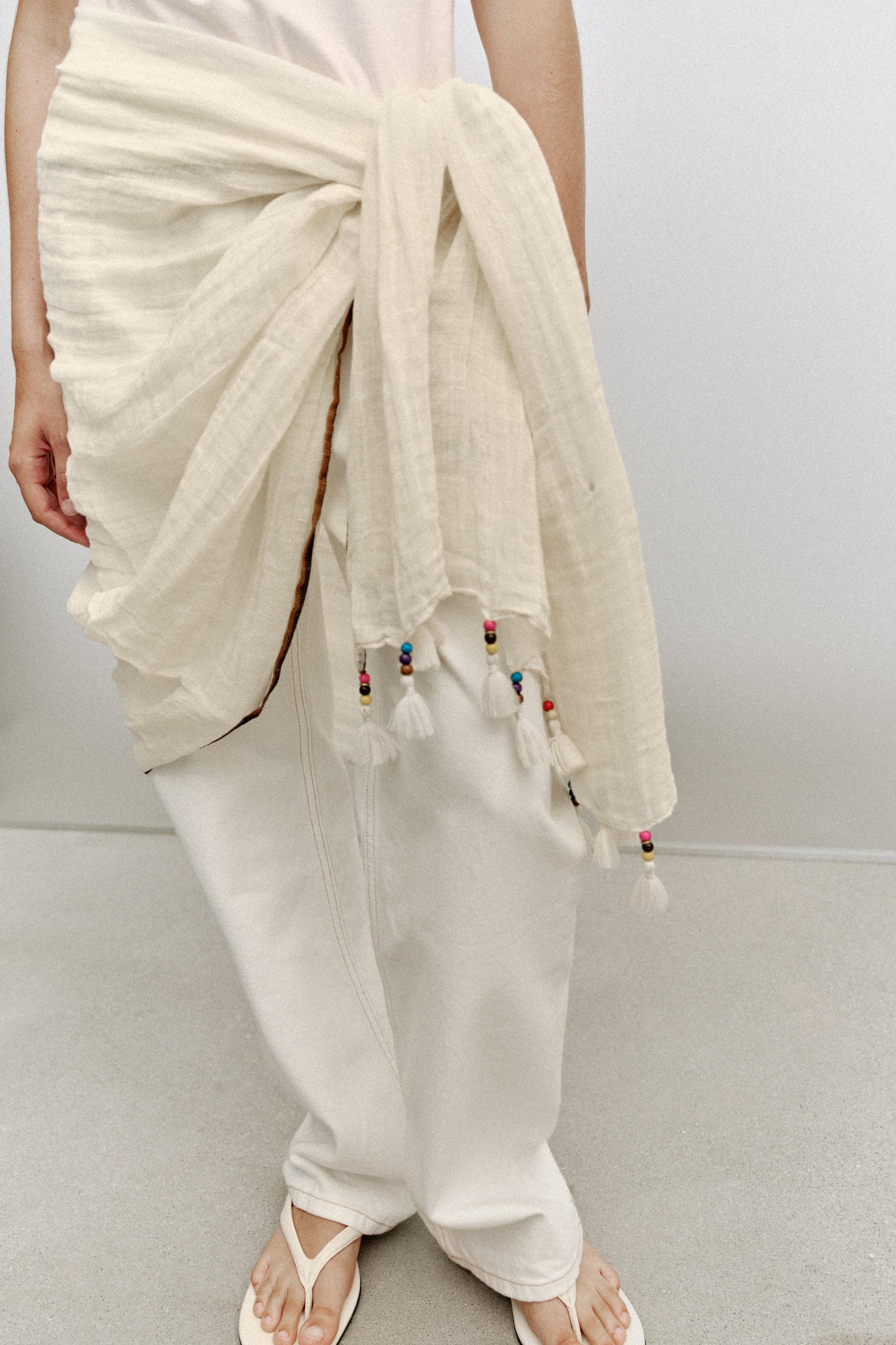 Женские аксессуары Zara LINEN BEAD AND POMPOM SCARF — фото 2