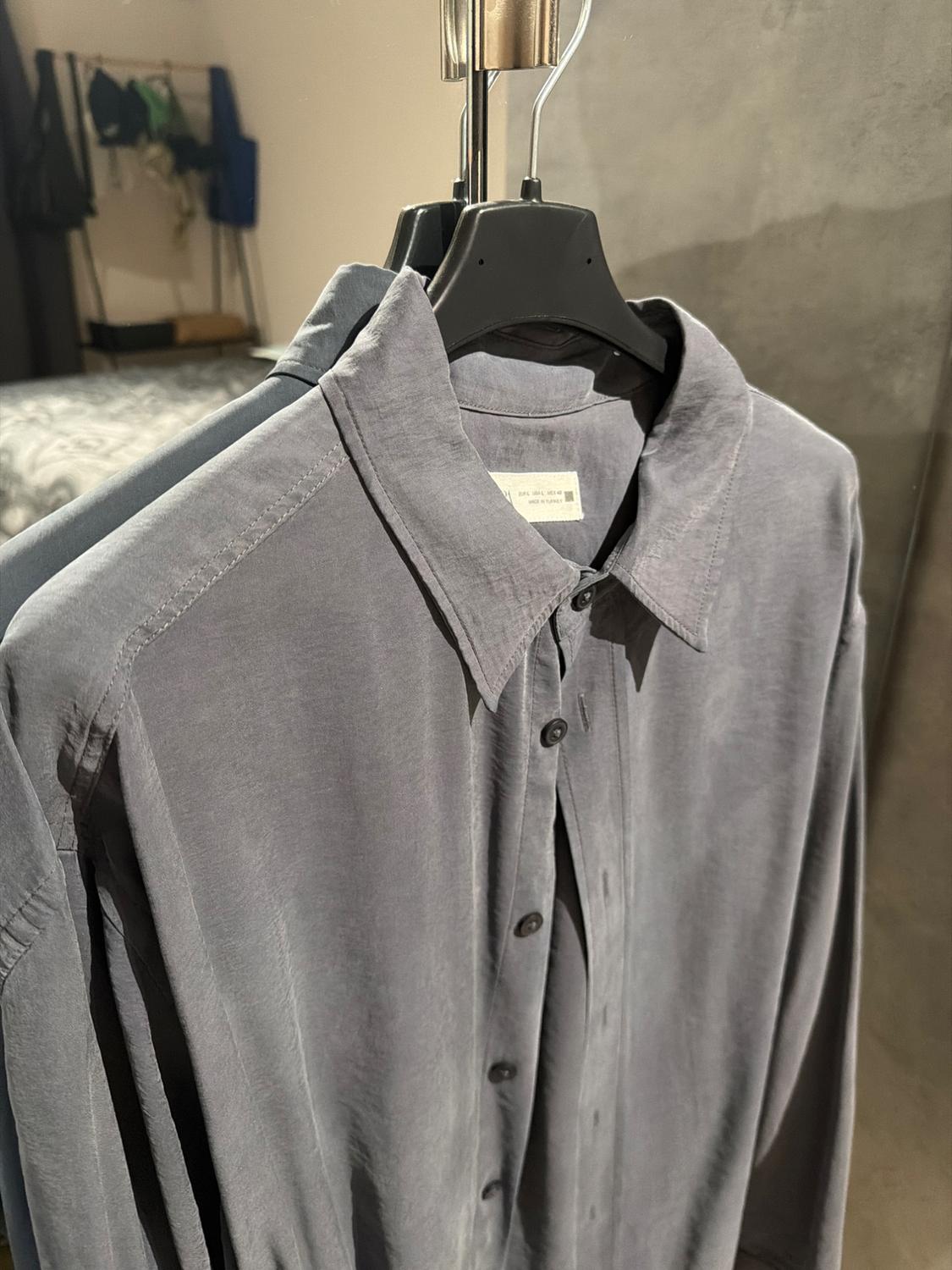 FLOWING MODAL BLEND SHIRT - Image 3
