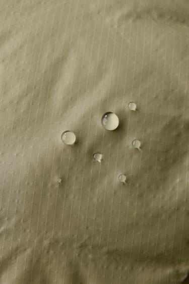 MANTEAU MATELASSÉ DÉPERLANT - Vert huile de Zara - Image 8