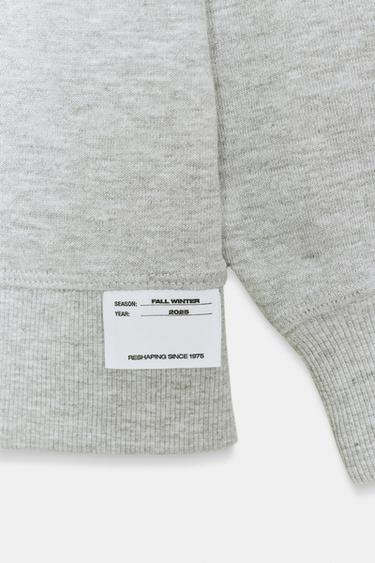 T-SHIRT OVERSIZE À MANCHES LONGUES - Gris chiné de Zara - Image 7