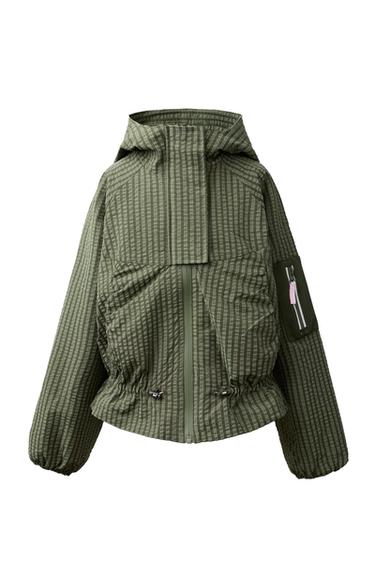 CAZADORA SOFTSHELL TÉCNICA WATER REPELLENT - Verde medio de Zara
