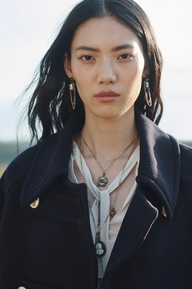 MANTEAU À BOUTONNAGE CROISÉ MÉLANGE DE LAINE ÉDITION LIMITÉE - Bleu marine de Zara - Image 2