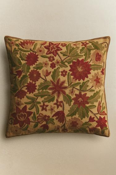 CUSHION COVER WITH FLORAL EMBROIDERY - Ochre by Zara