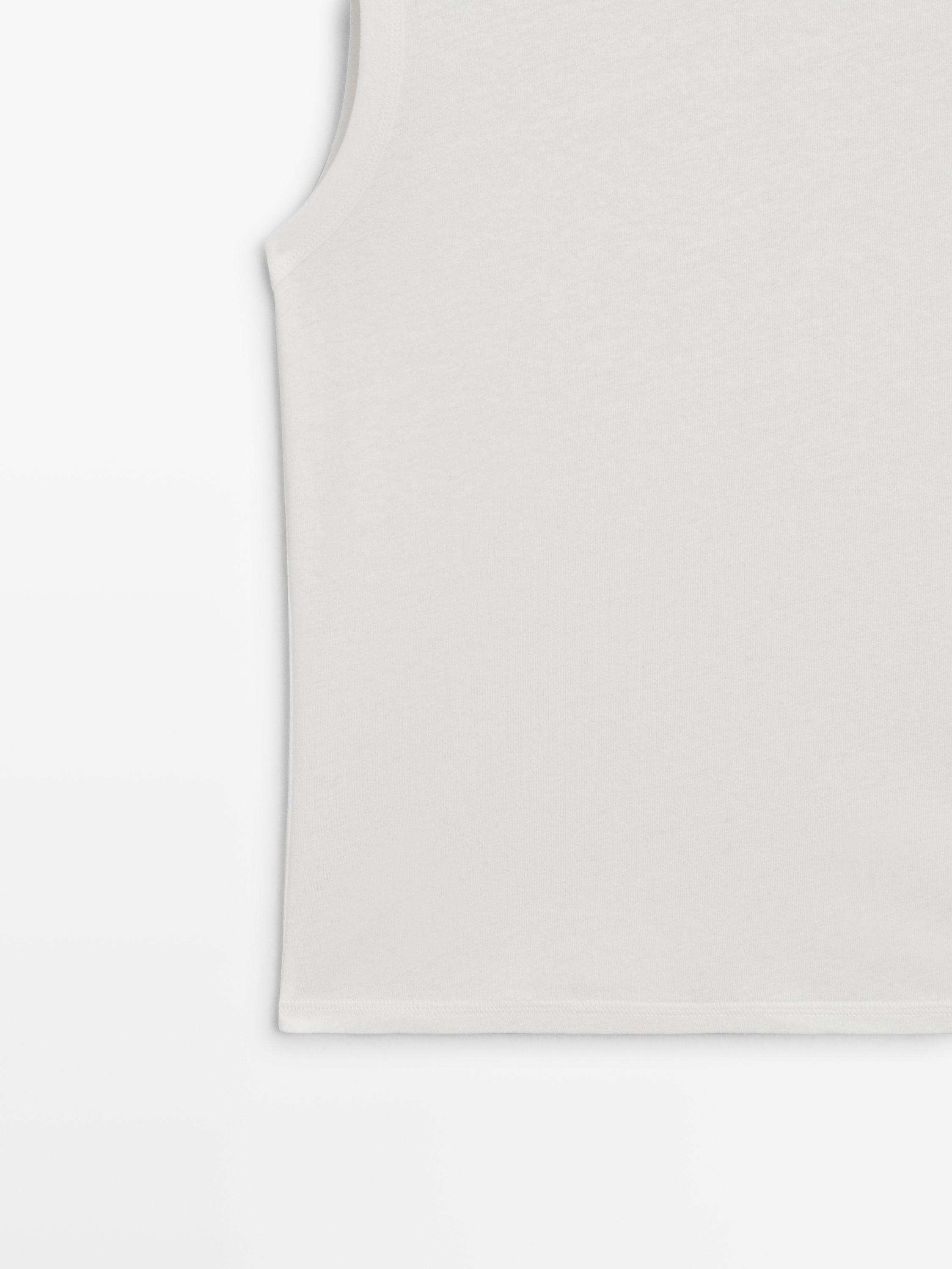 Sleeveless linen blend T-shirt