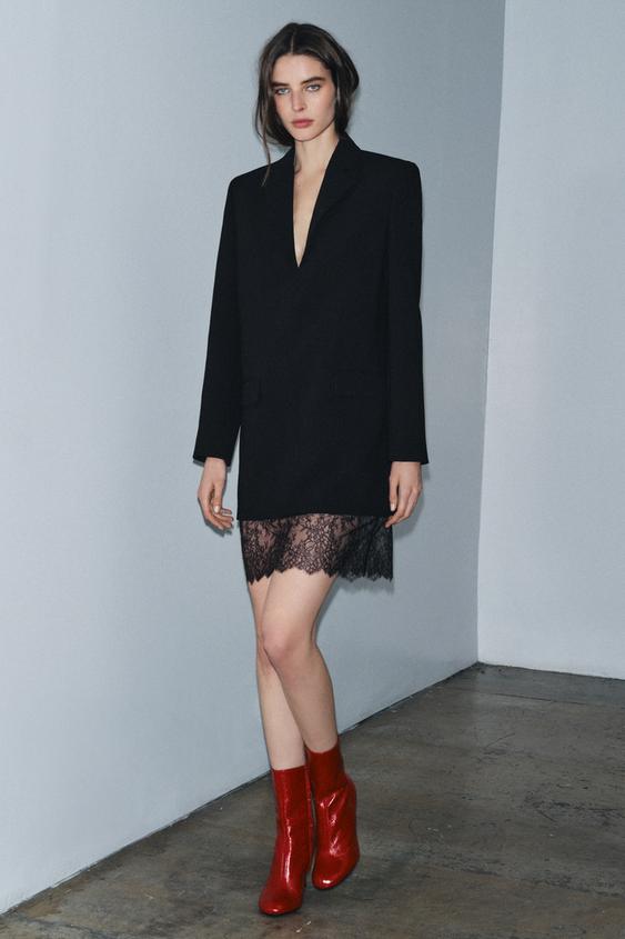 zara black blazer dress - Double Breasted With Chain Formal jackets Cut from tailored fabric for a structured finish Sassafras Plain Black Strappy Dress