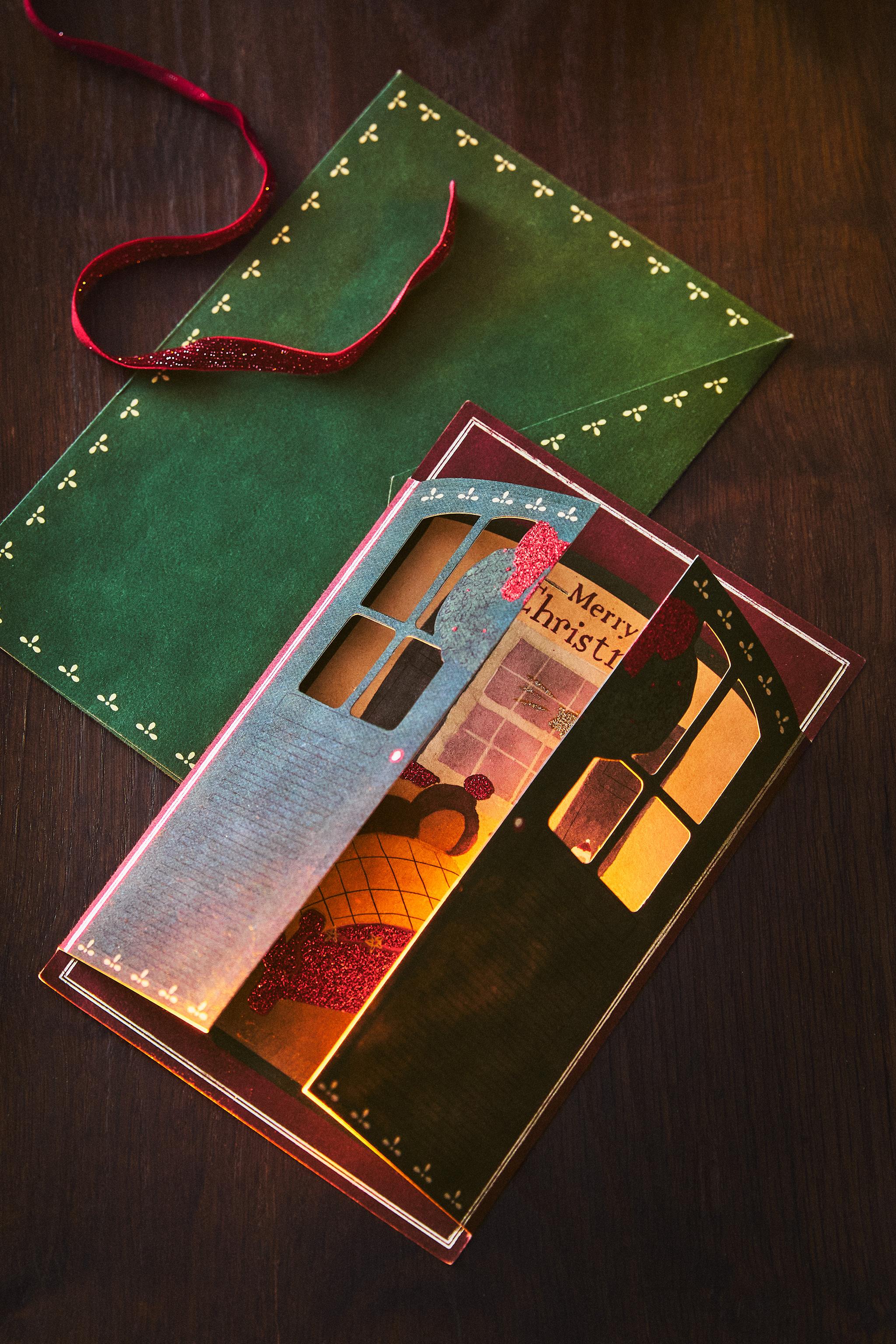 KIDS' MOUSE CHRISTMAS POSTCARD AND CLUTCH SET