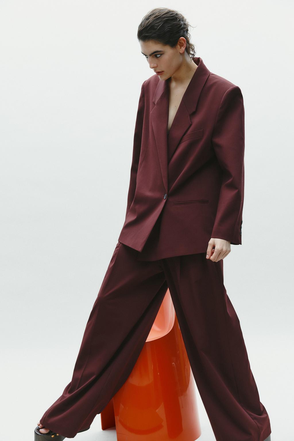 Thumbnail image for OVERSIZED DOUBLE-BREASTED BLAZER
