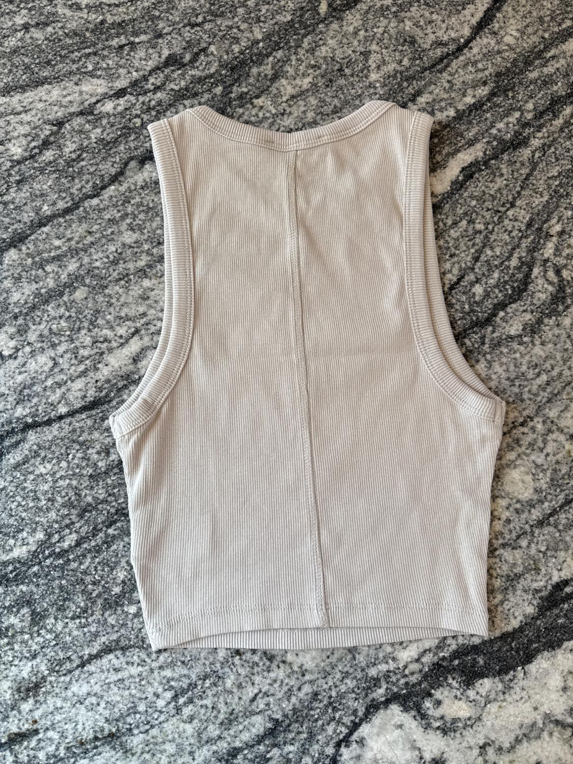 RIBBED CROPPED HALTER TOP - Image 3