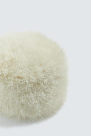 CHAPEAU EFFET FOURRURE HARRY LAMBERT FOR ZARA X DISNEY - Écru de Zara - Image 2