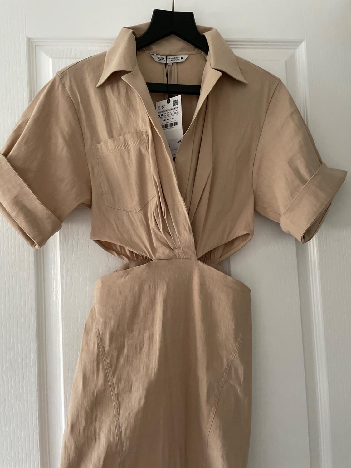 MINI DRESS WITH CUT-OUT DETAIL - Image 3