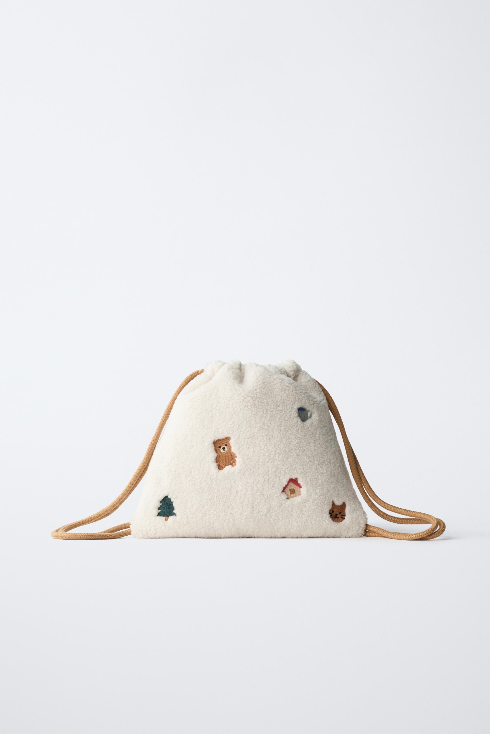 EMBROIDERED FLEECE BAG