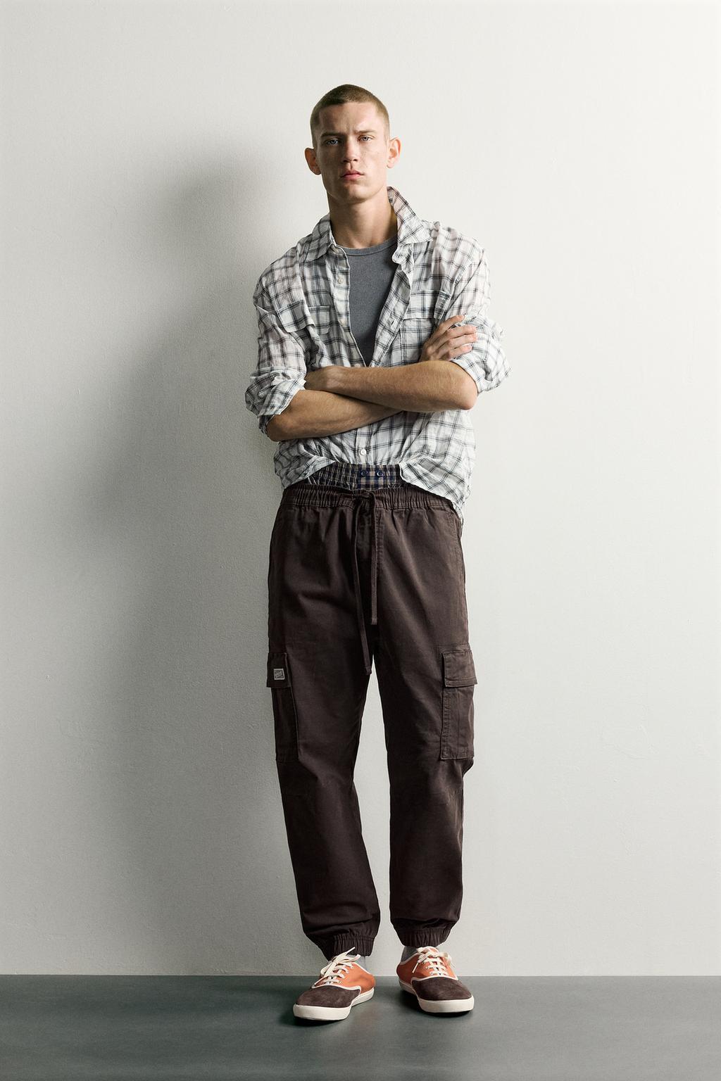SLIM FIT CARGO TROUSERS