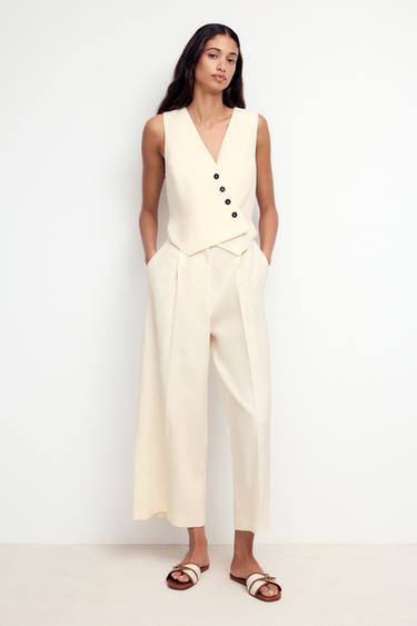 MONO CHALECO LARGO CON LINO - Crudo de Zara