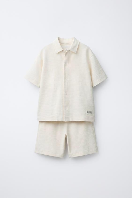 CONJUNTO CAMISA Y BERMUDA TEXTURA ETIQUETA - Crudo / Beige de Zara - Imagen 0