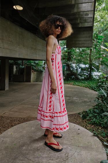 ROBE MIDI À BRODERIES PERFORÉES - Rose de Zara - Image 3