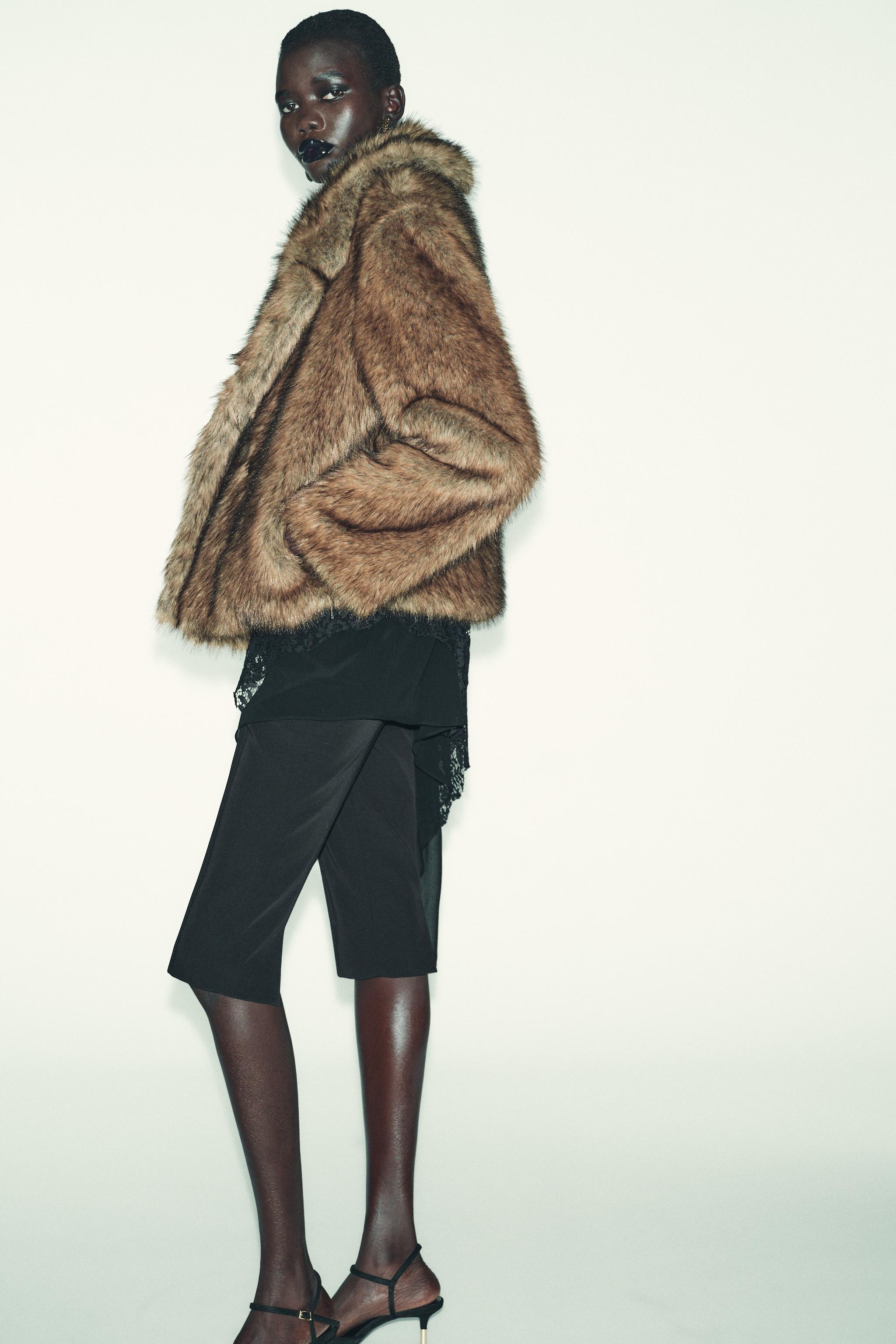 ショートフェイクファーコート - ブラウン | ZARA Japan / 日本