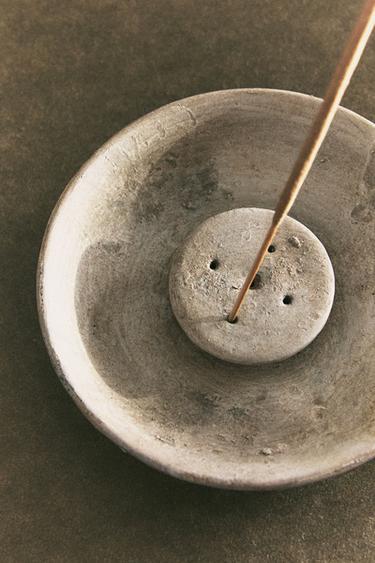 CERAMIC INCENSE BURNER DISH - Mustard by Zara