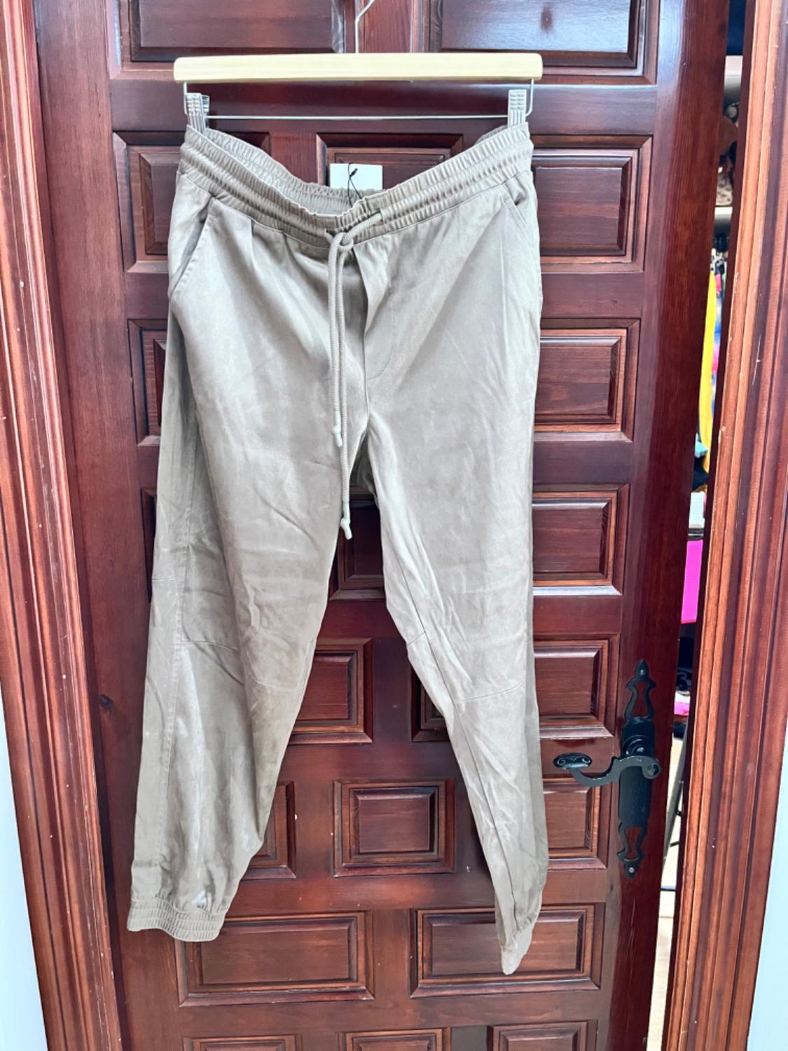 JOGGING TROUSERS WITH POCKETS - Image 4