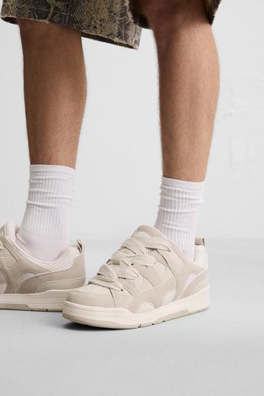BASKETS À LACETS MAXI - Beige de Zara - Image 2