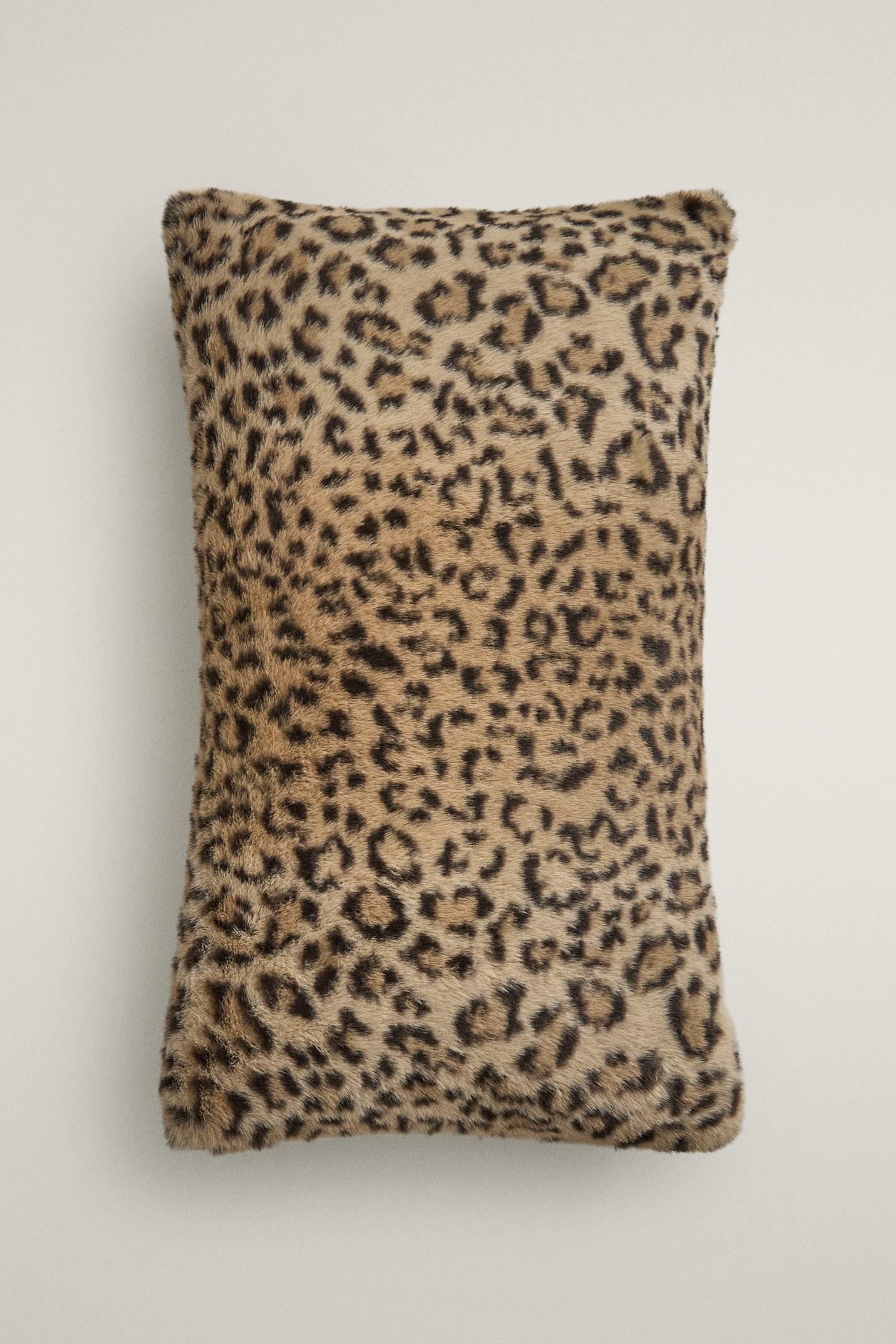 Подушка Zara Throw Pillow Cover Leopard Fur, цвет: Леопардовый — фото 3