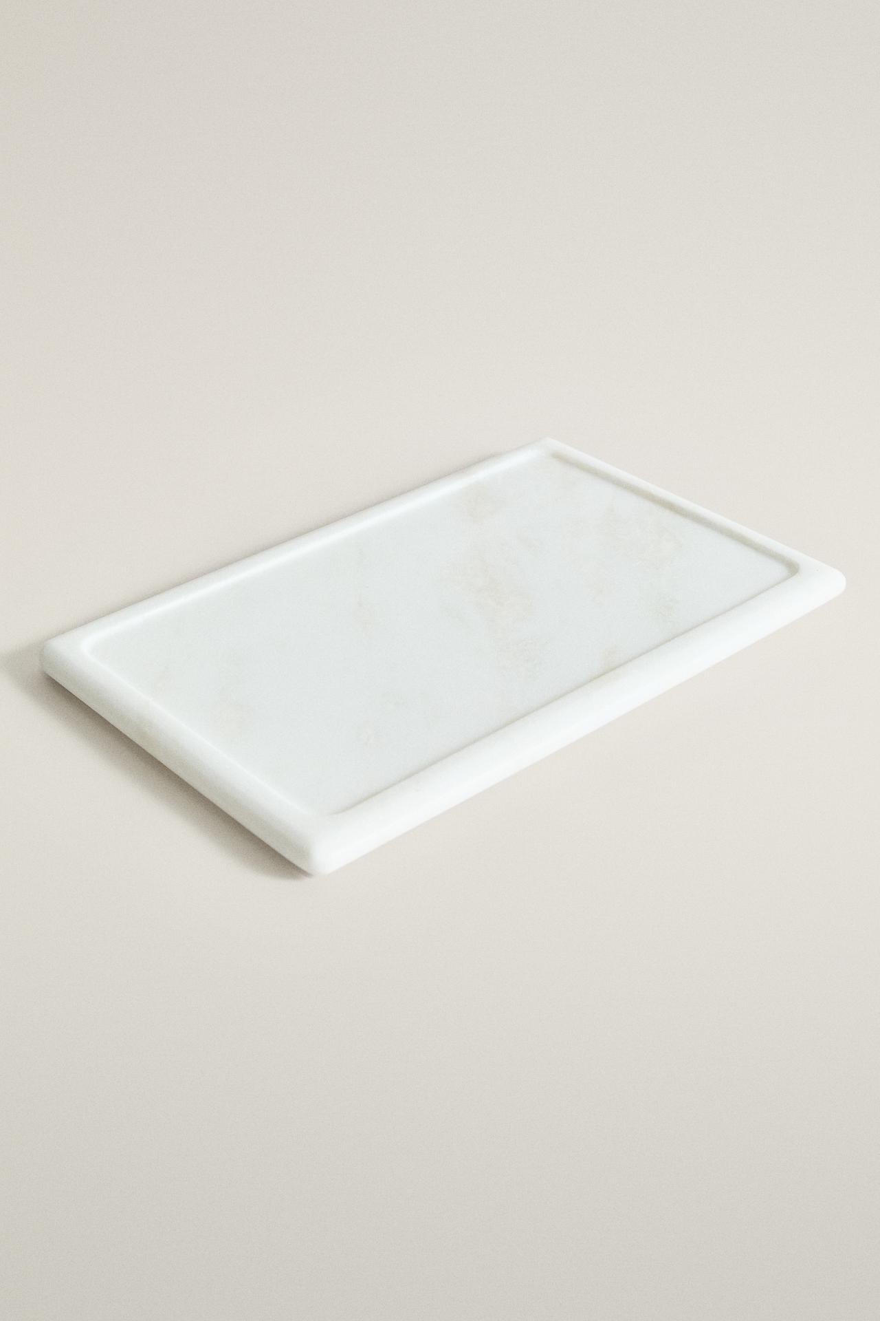WHITE MARBLE BATHROOM TRAY — white