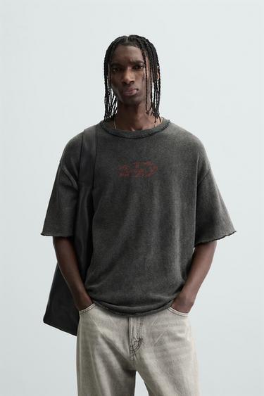 CAMISETA LAVADA DE TRICÔ ESTAMPADA - Preto da Zara