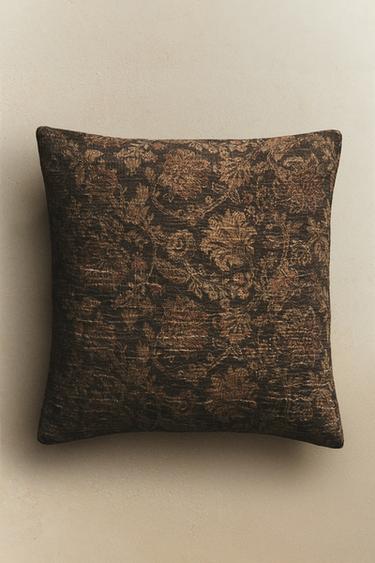 CAPA DE ALMOFADA COM ESTAMPADO DE FLORES - Marrom-escuro da Zara
