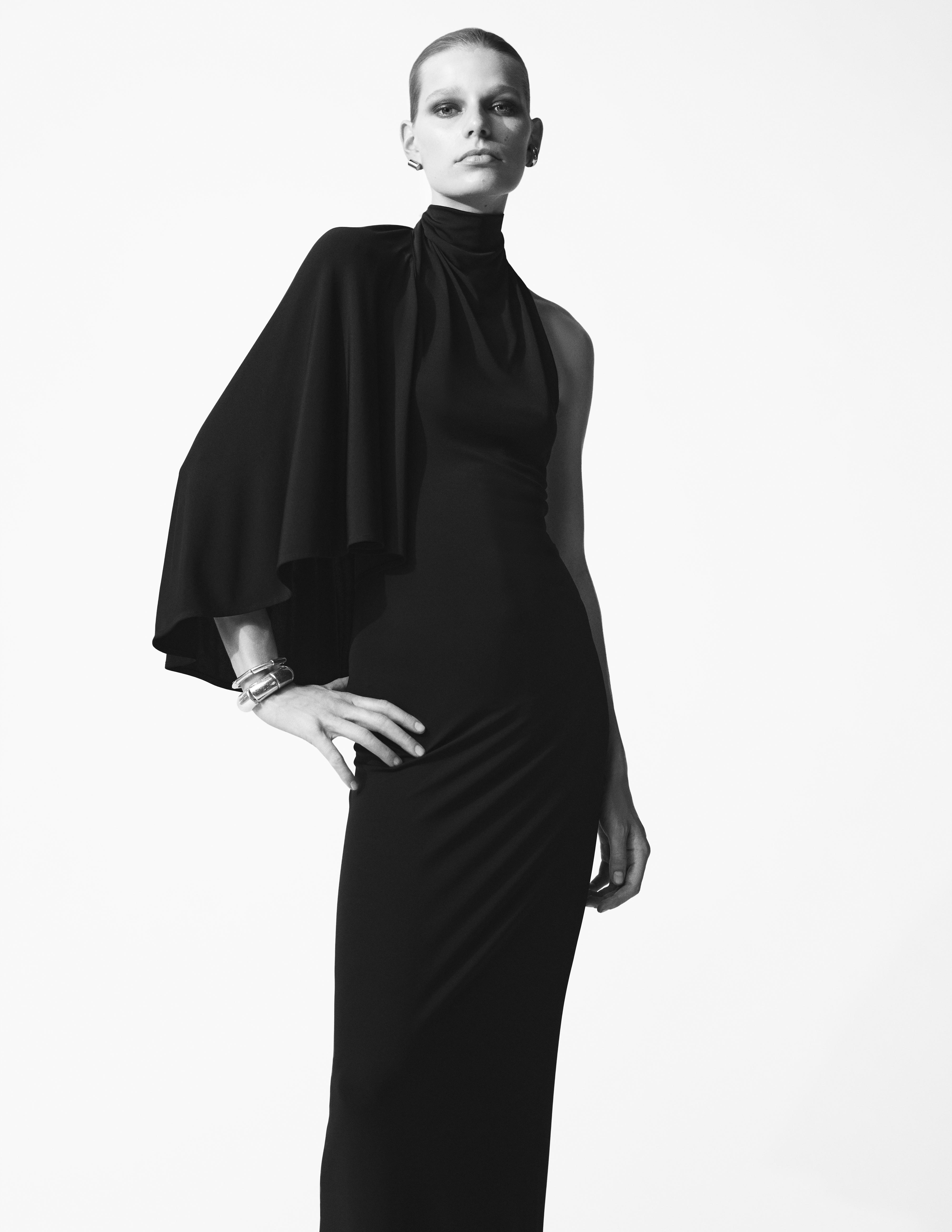 ZW COLLECTION ASYMMETRIC SLEEVE DRESS — Black