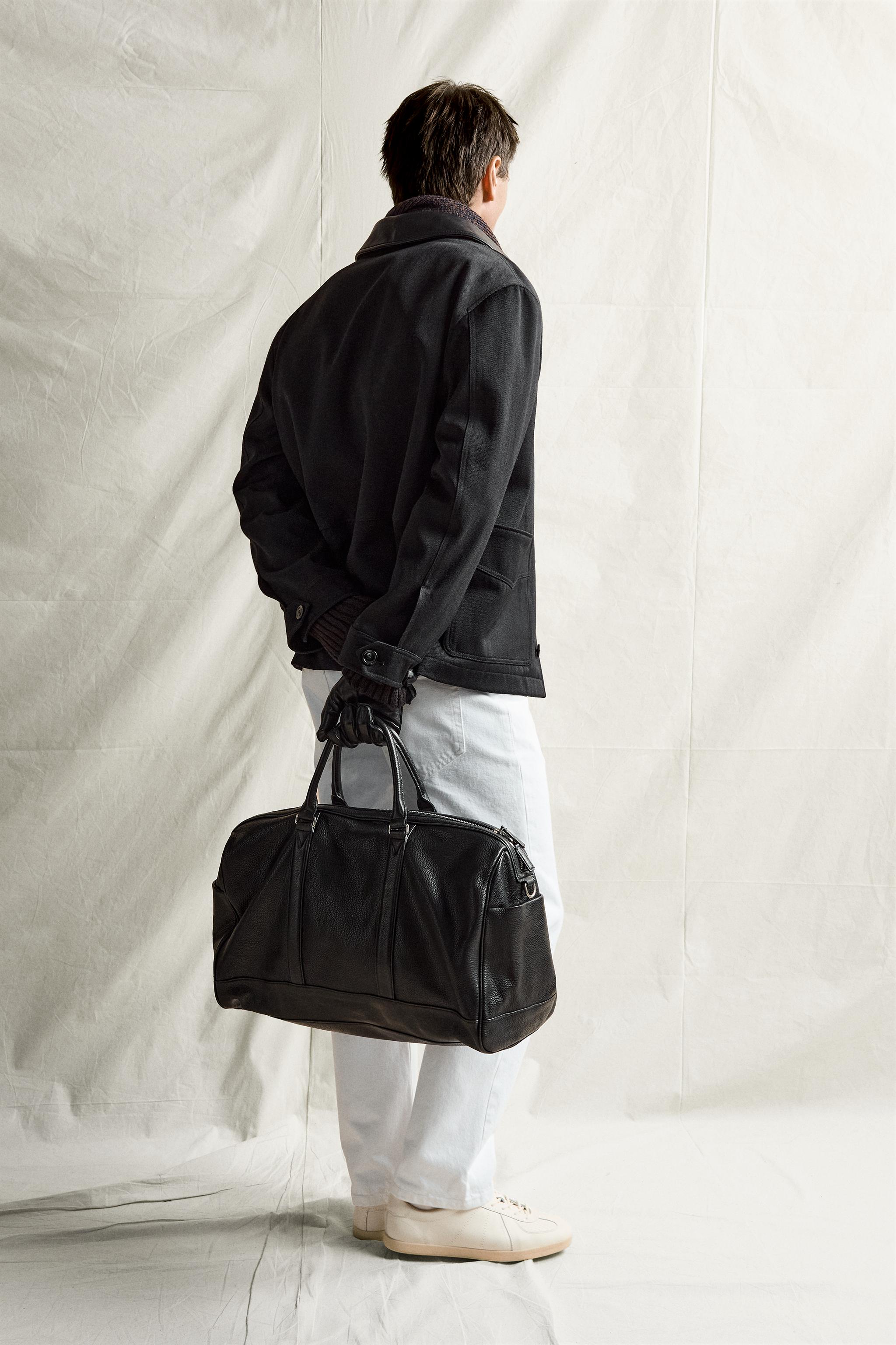 LEATHER TRAVEL BAG