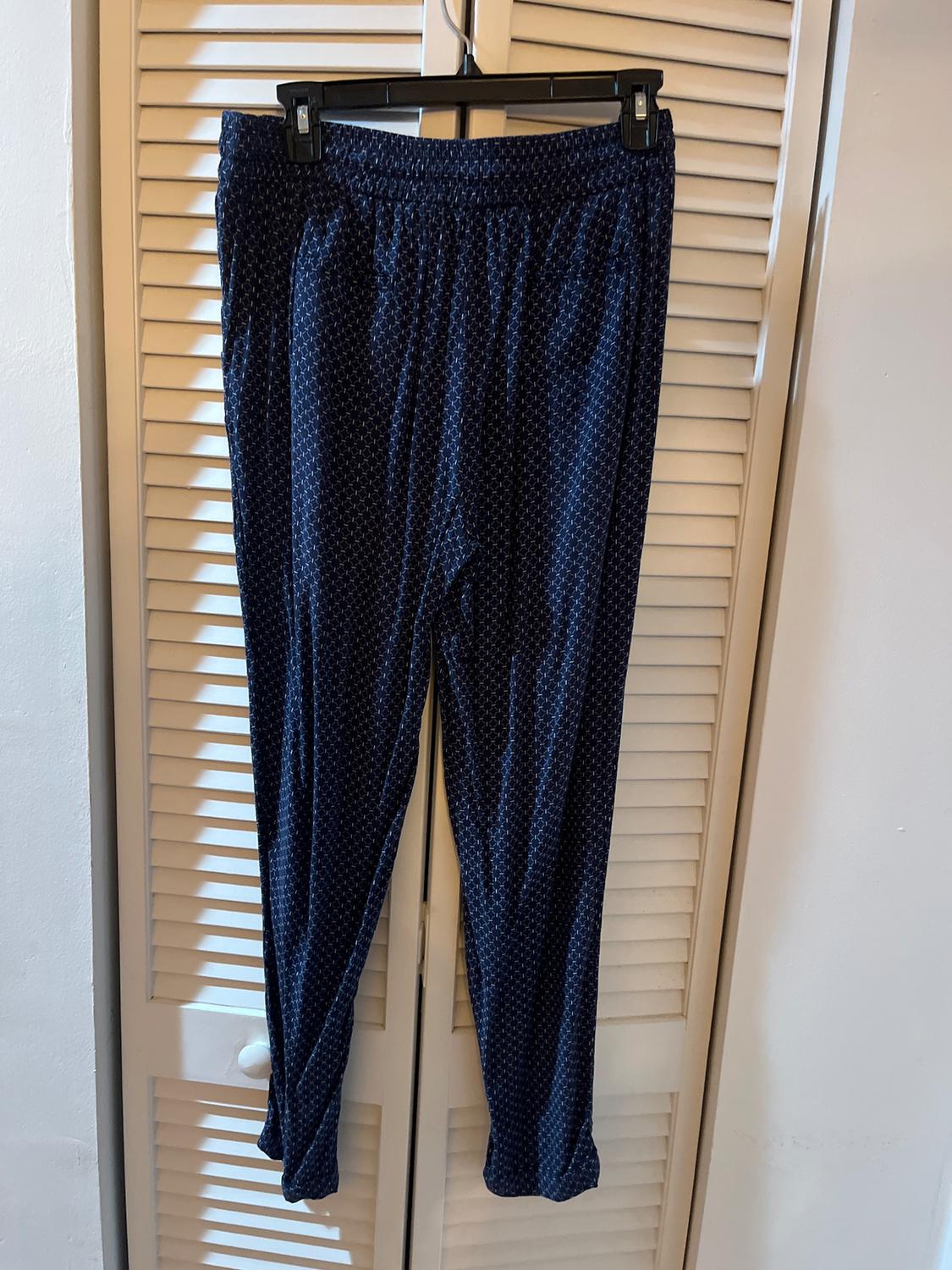 PANTS WITH PATTERN - Image 4