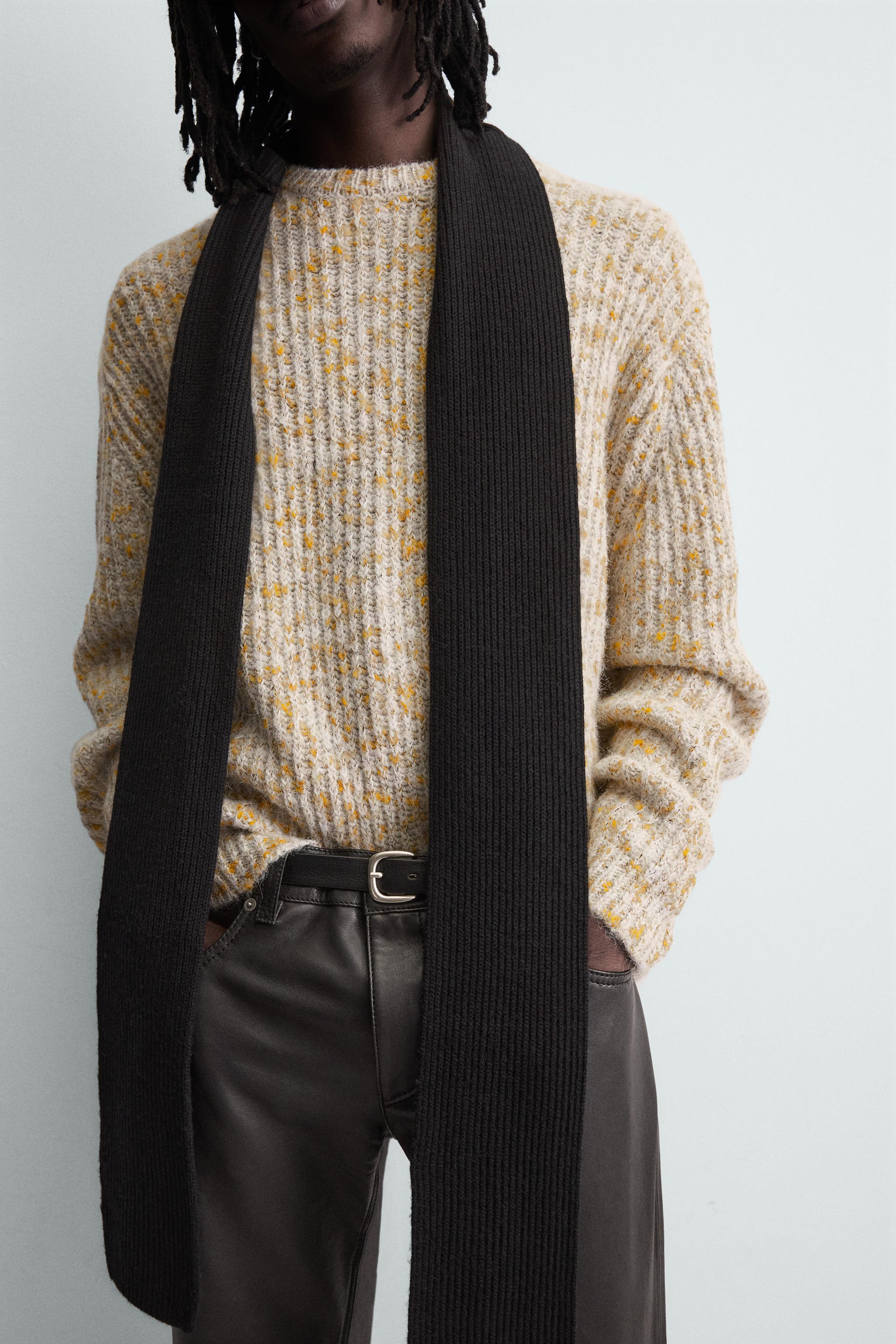 CONTRAST TEXTURED JUMPER