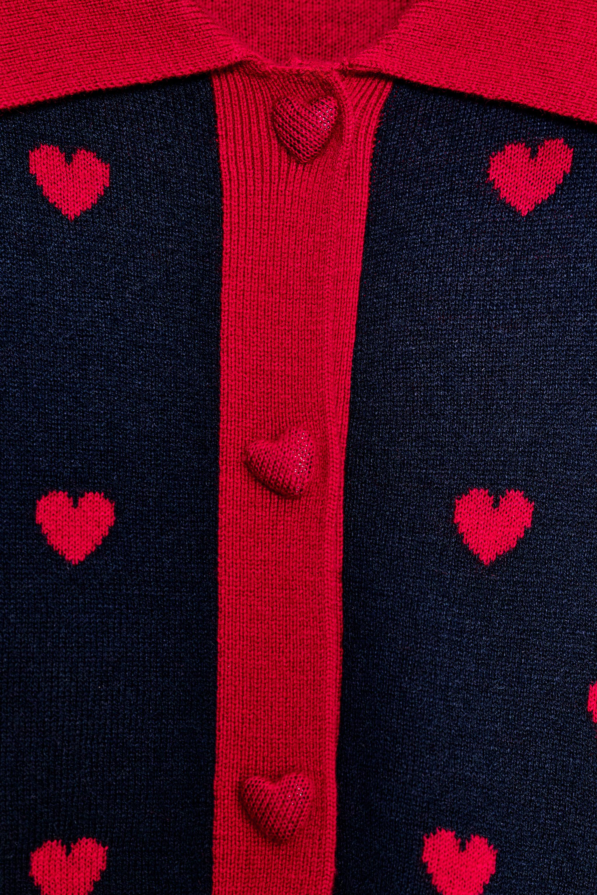 GILET EN MAILLE JACQUARD CŒURS