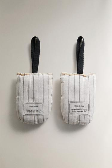 DUFTPOSER TIL SKO (PAKKE MED 2 STK.) - Sort fra Zara - Billede 0