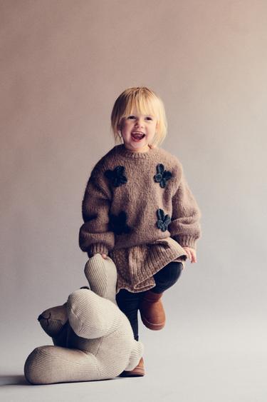 Zara KNIT SWEATER WITH BUTTERFLIES - Pink