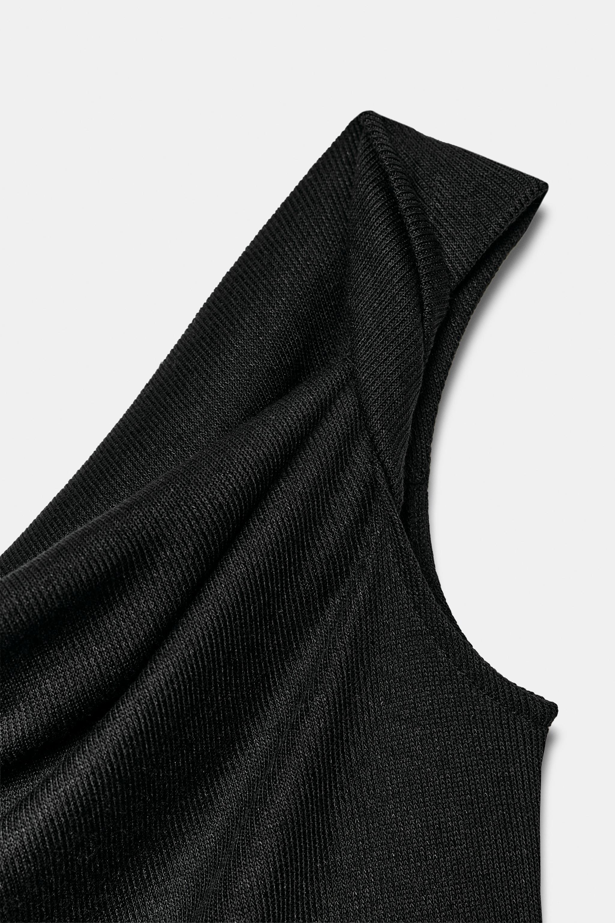 ASYMMETRIC RUSTIC TOP