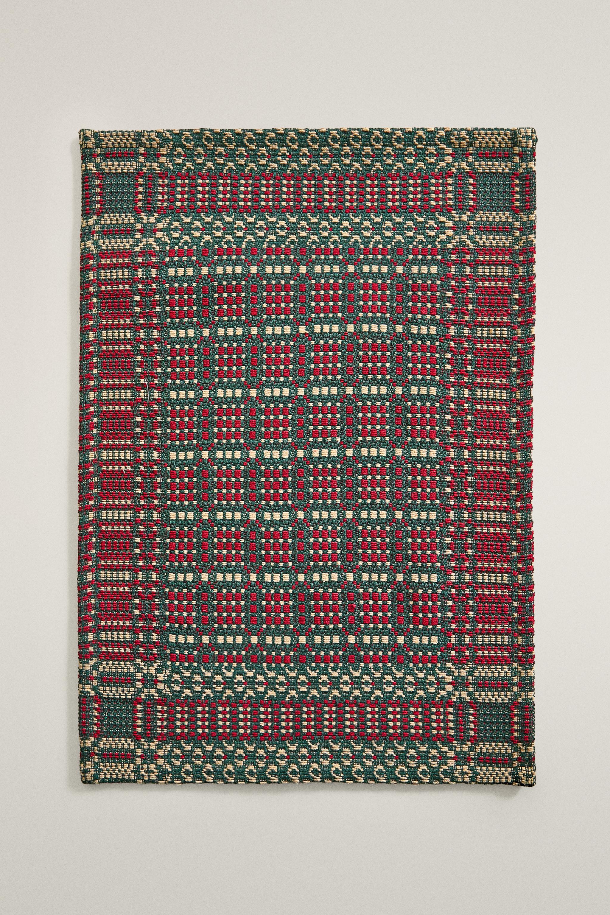 JACQUARD CHRISTMAS PLACEMAT