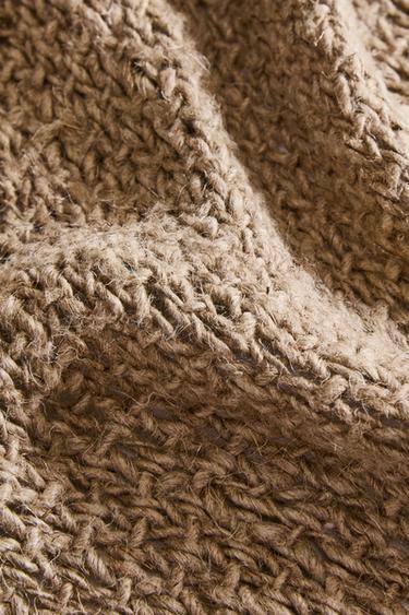 FRINGED LINEN THROW - Light beige by Zara