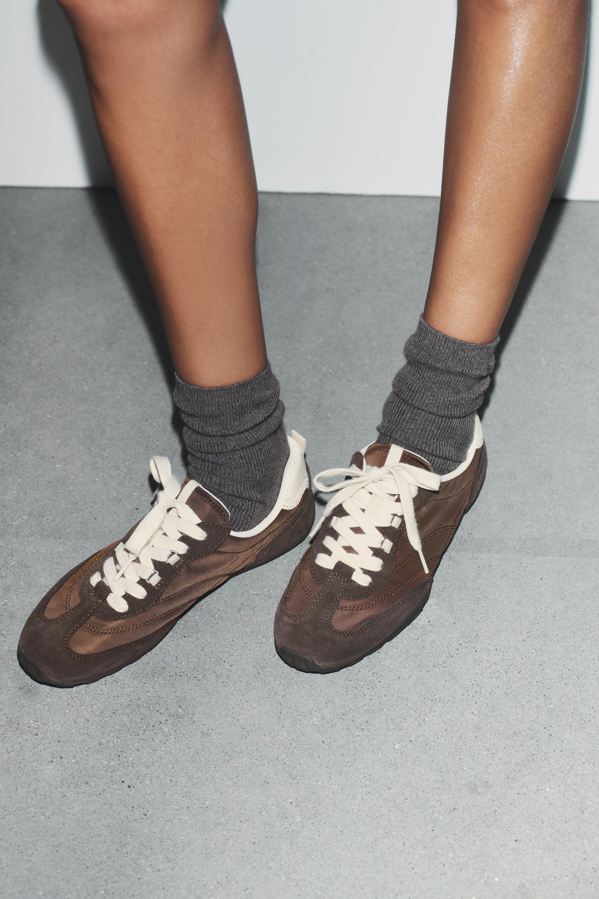 COMBINATION RUNNING SNEAKERS