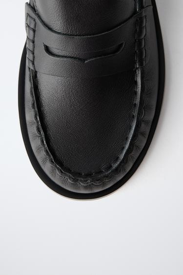 MOCASSINS EN CUIR - Noir de Zara - Image 5