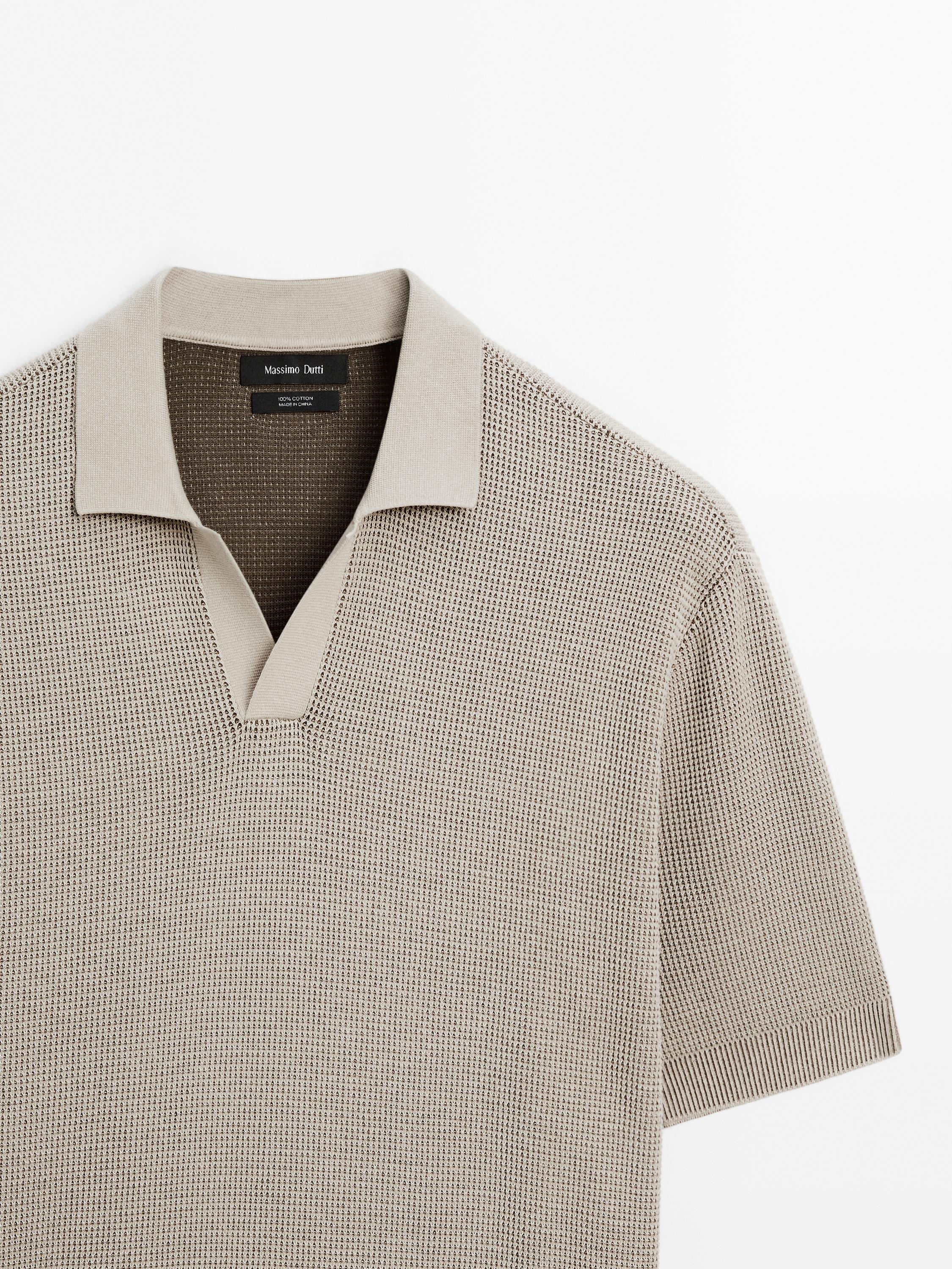 Polo en maille à col V texturé